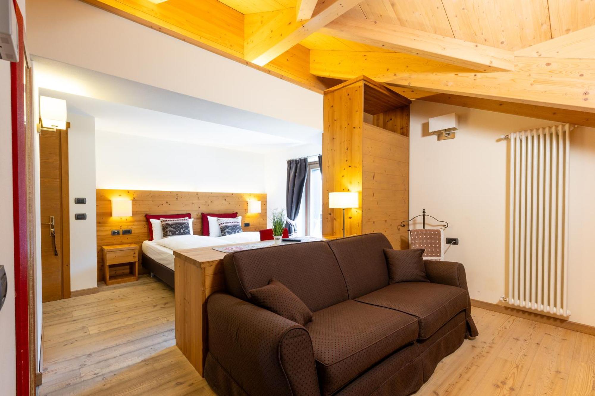 Hotel Cardo Isolaccia Extérieur photo