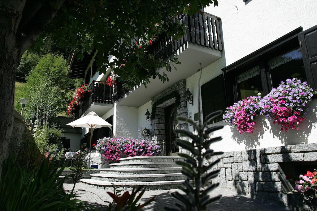Hotel Cardo Isolaccia Extérieur photo